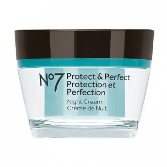 Botas número 7 Protect &amp; Perfect Crema de noche intensa